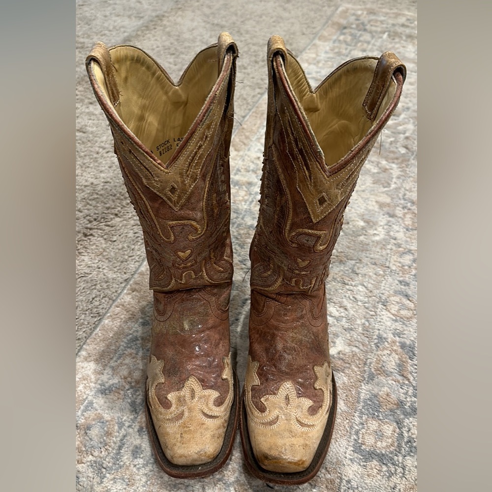 Women’s Corral Western Boots - size 6.5